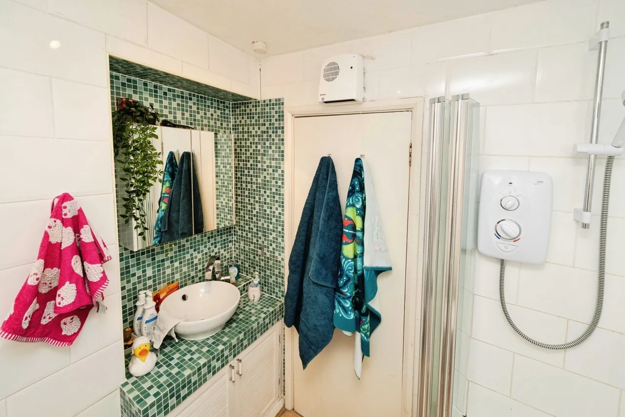 Allison Road, Bristol, Somerset, BS4, photo 11