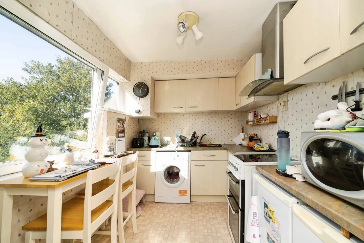 Allison Road, Bristol, Somerset, BS4, photo 5