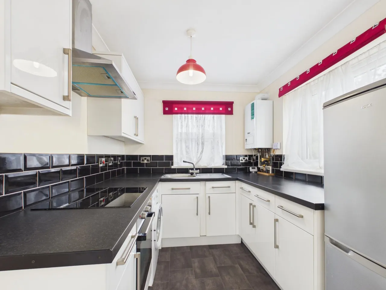Park Lane, Cosham, PO6, photo 2
