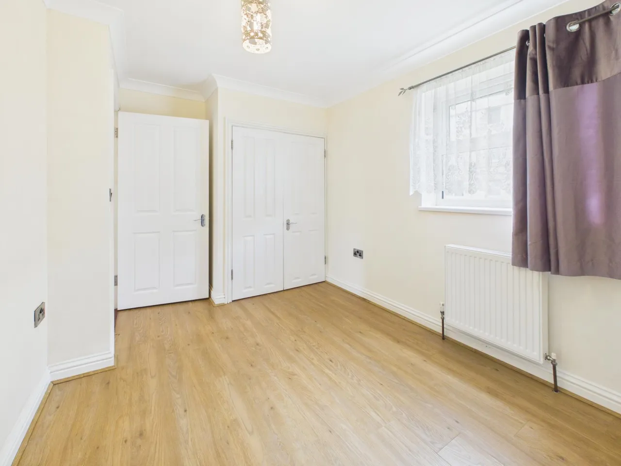 Park Lane, Cosham, PO6, photo 9
