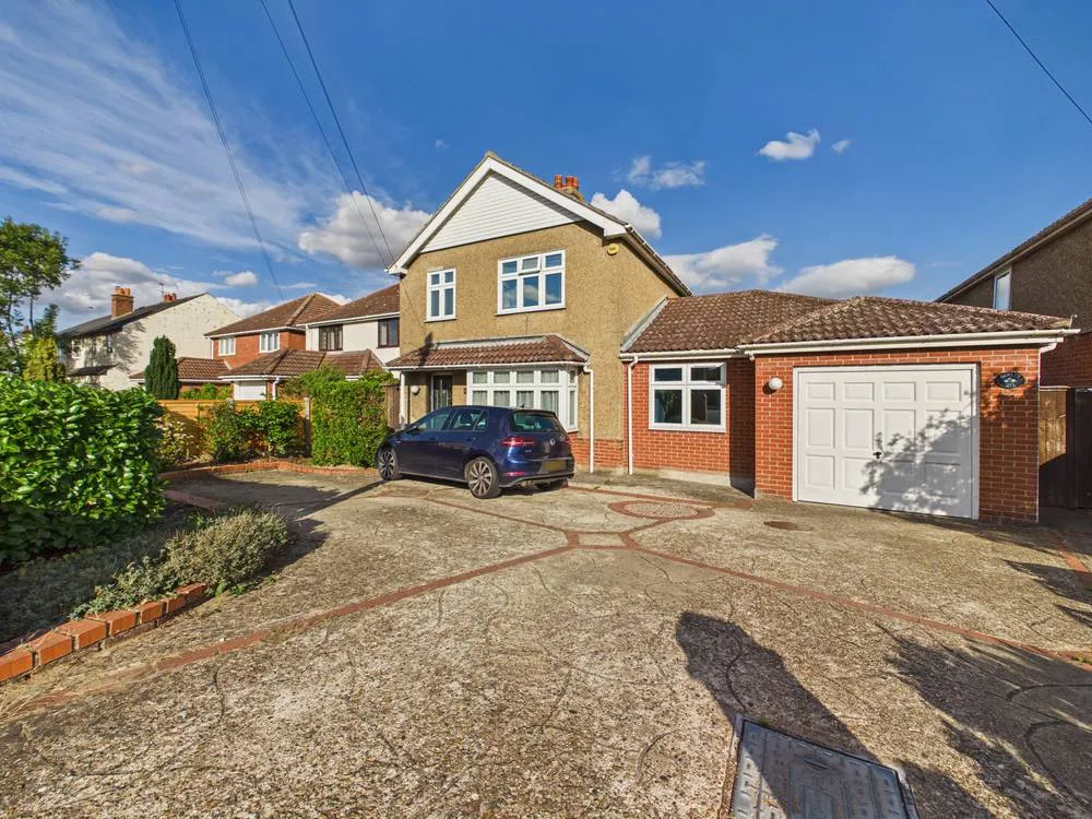 3 bed house for sale, Mersea Road, Colchester, CO2