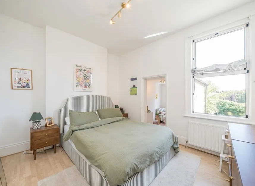 Windmill Road, Brentford, TW8, photo 9