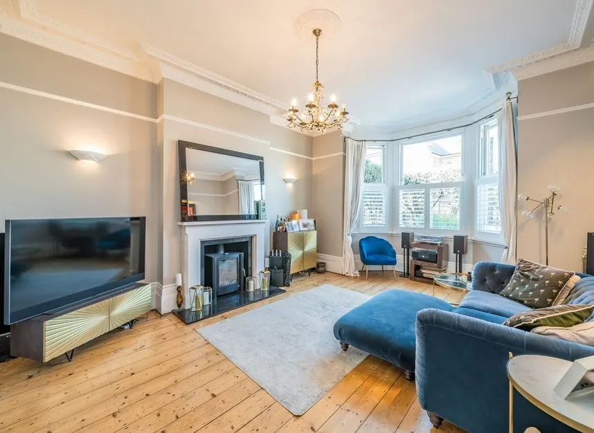 Windmill Road, Brentford, TW8, photo 3