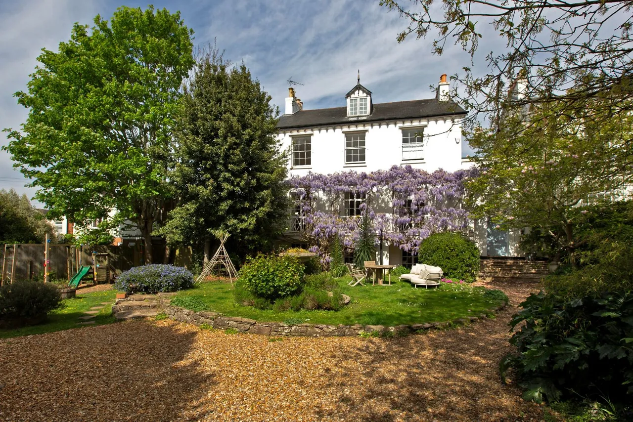 St. Leonards Place, Exeter, Devon, EX2 4LZ, photo 7