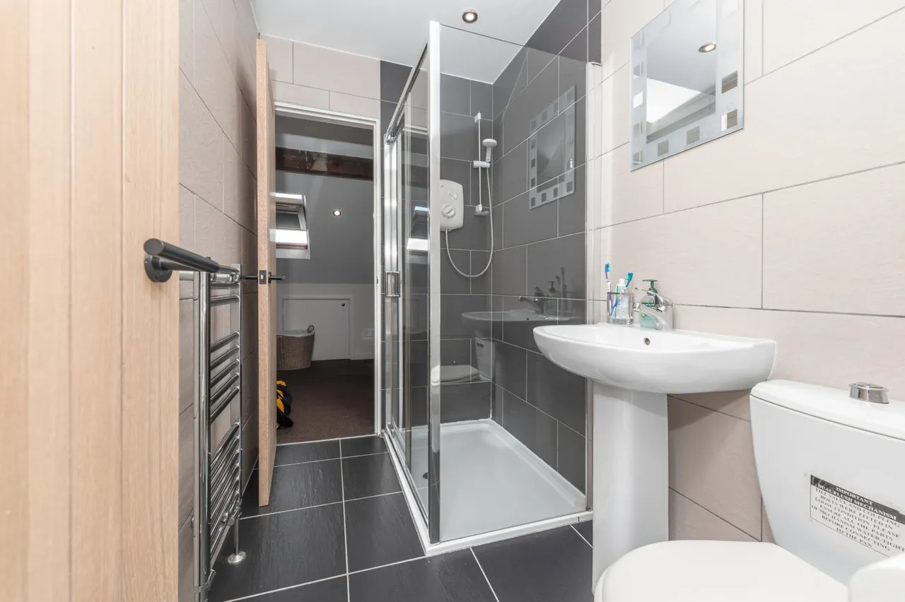 Manston Terrace, Leeds, LS15, photo 12