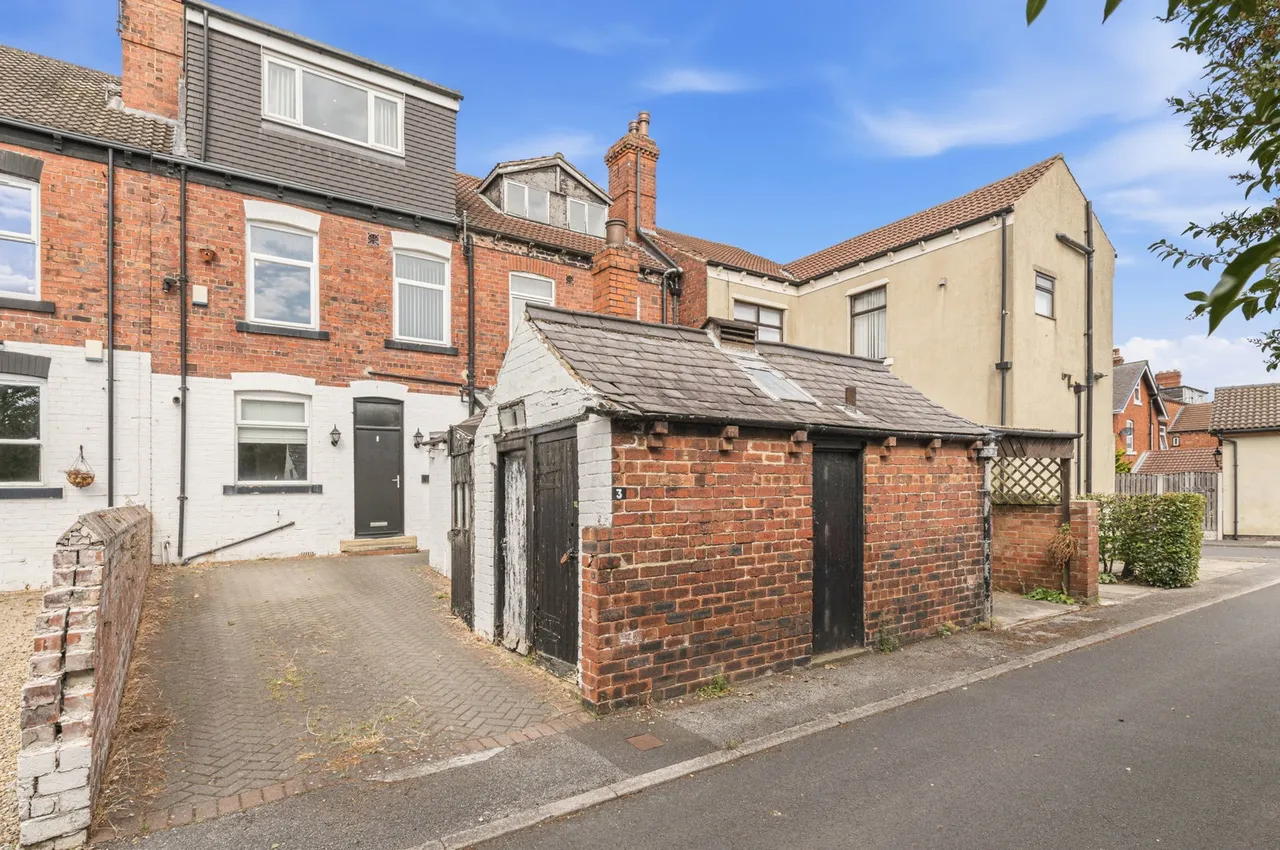 Manston Terrace, Leeds, LS15, photo 17
