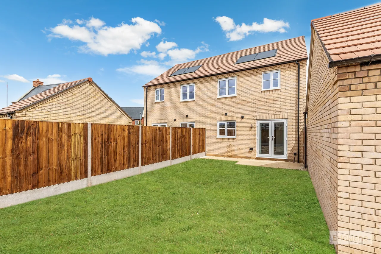 Trice Way, Huntingdon, PE28, photo 8