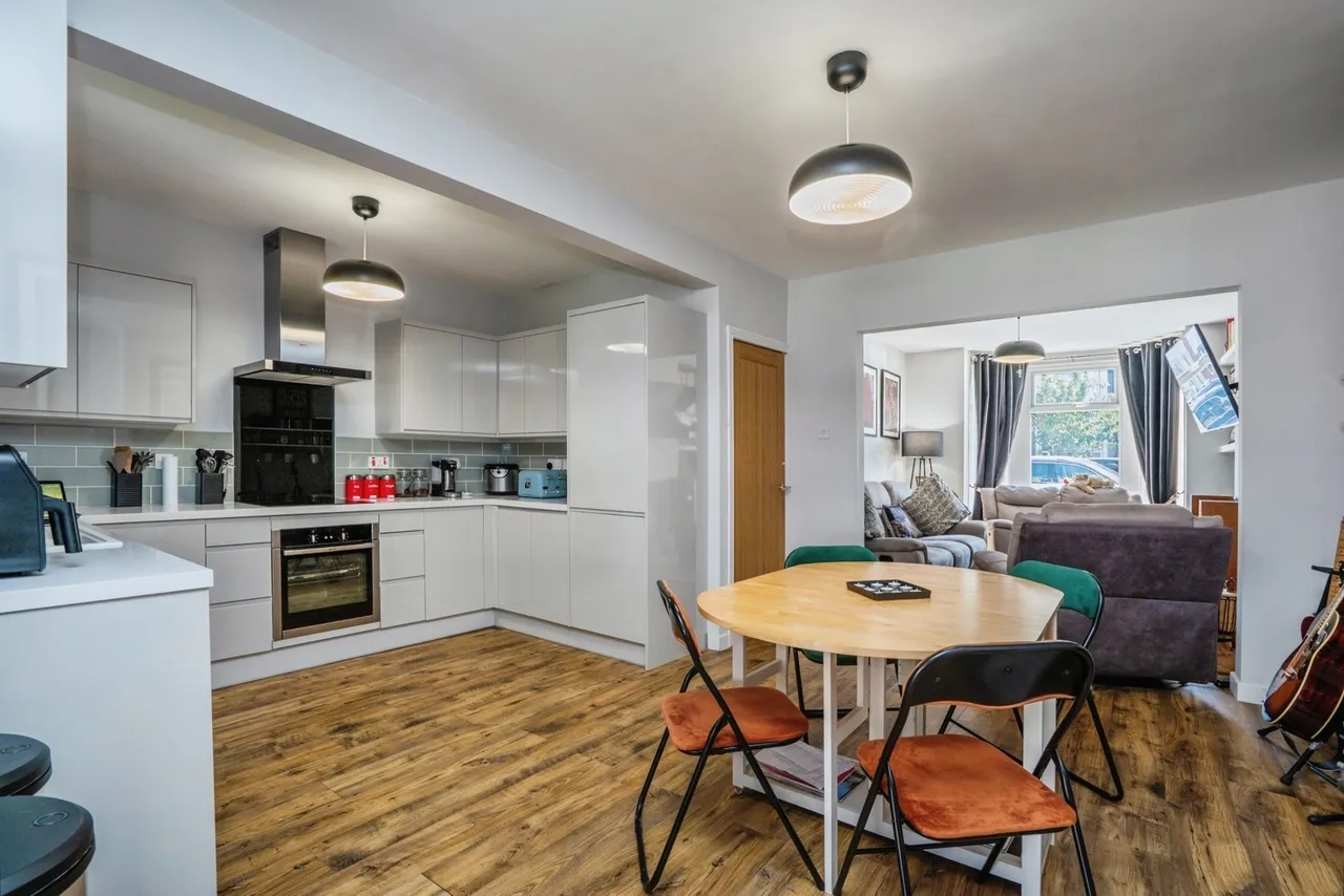 Langstone Road, Portsmouth, PO3, photo 4