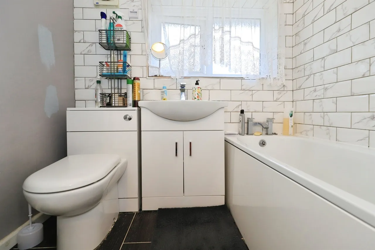 Bowmans Rise, Wolverhampton, WV1, photo 16