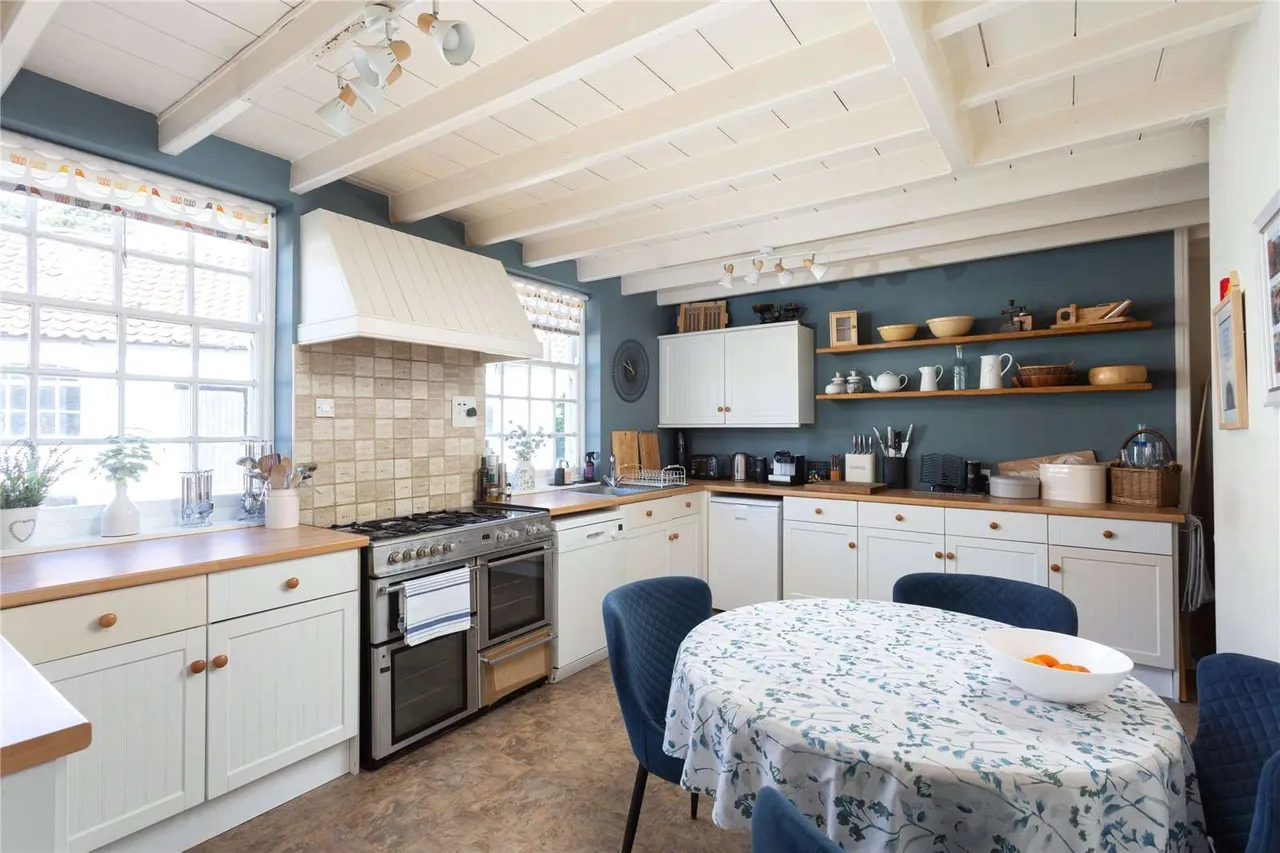 Busby, Stokesley, TS9, photo 6