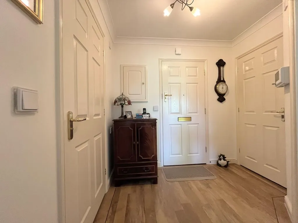 Chester Road, Streetly, B74, photo 9