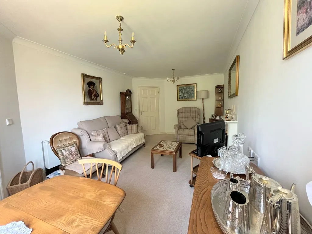 Chester Road, Streetly, B74, photo 5