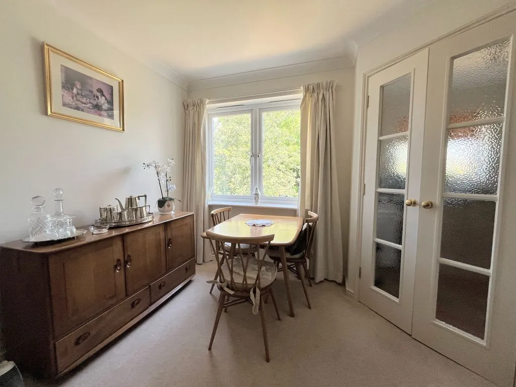 Chester Road, Streetly, B74, photo 3