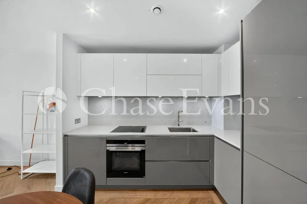 Southwark Bridge Road, Elephant & Castle, SE1, photo 3
