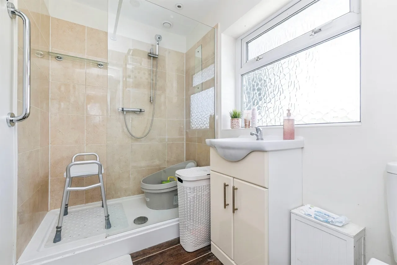 Weardale Crescent, Billingham, photo 11