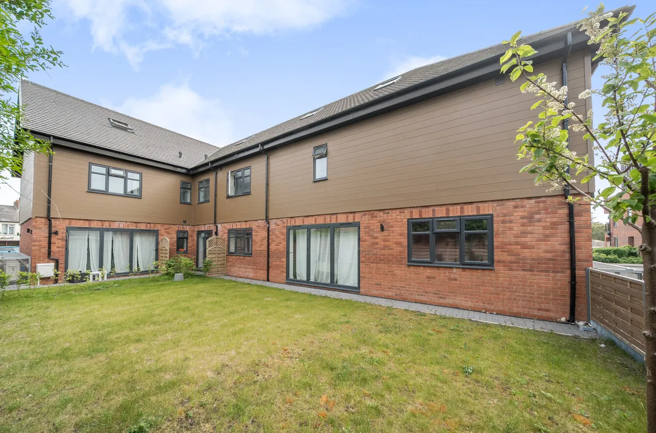 Highlands Road, Fareham, PO15, photo 11