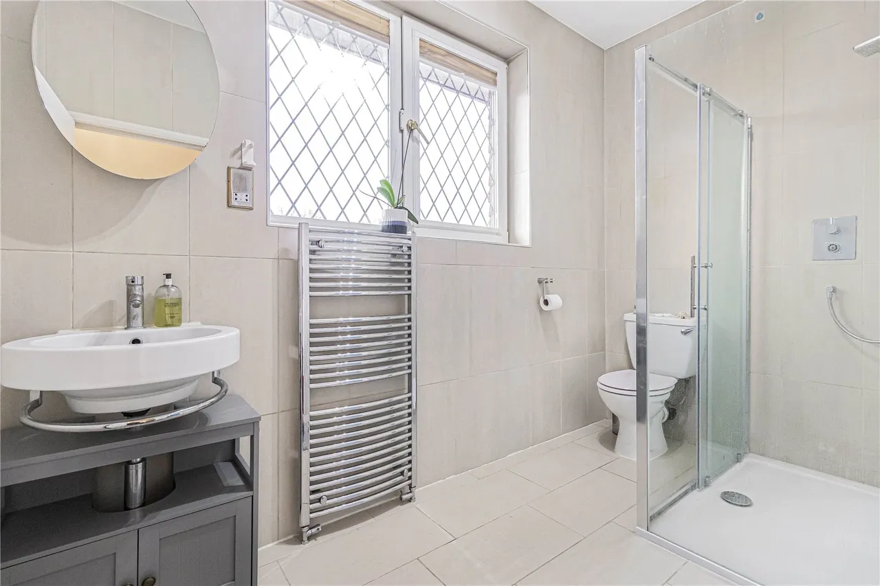 Fairgreen, Hadley Wood, EN4 0QS, photo 19