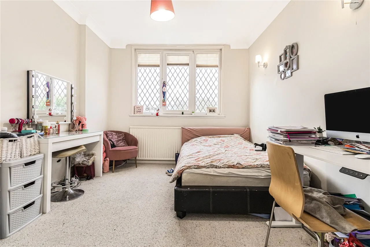 Fairgreen, Hadley Wood, EN4 0QS, photo 17