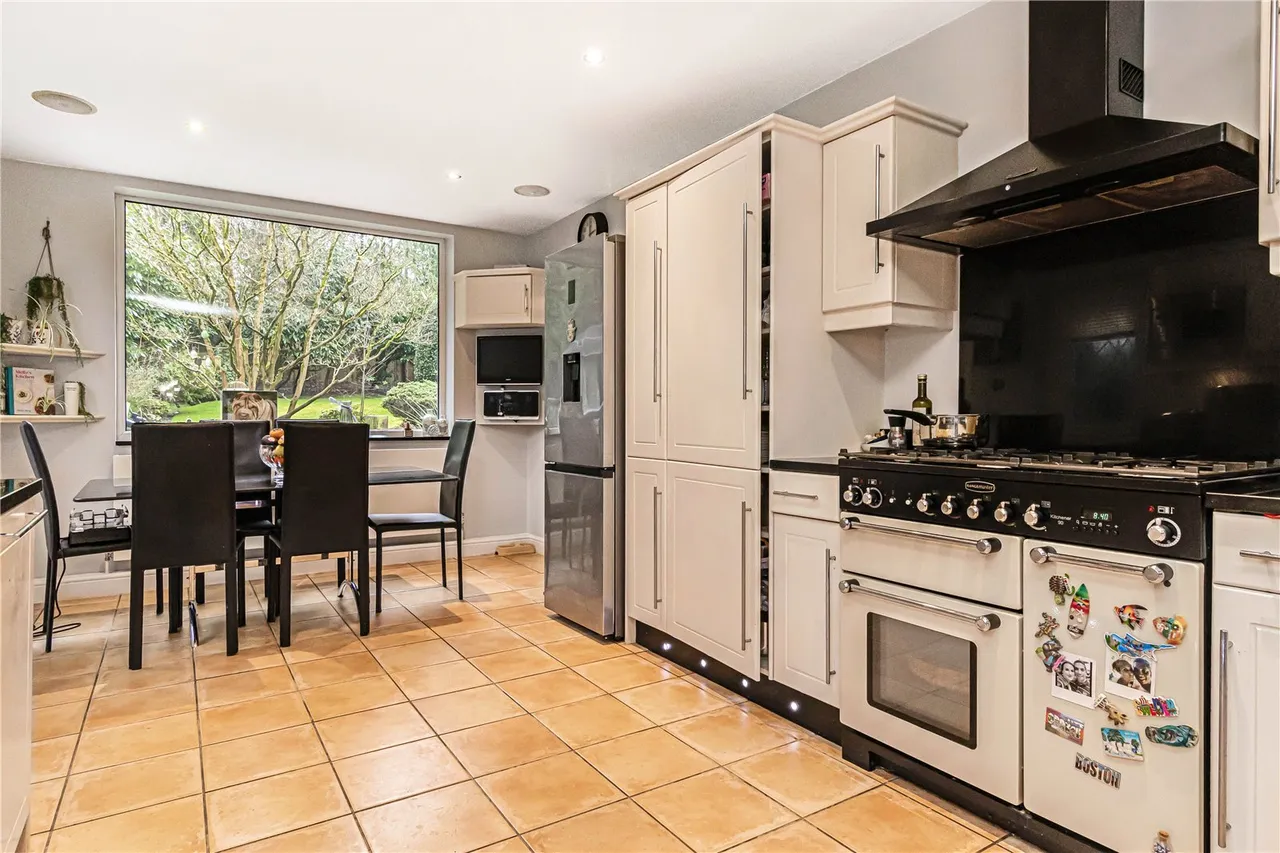 Fairgreen, Hadley Wood, EN4 0QS, photo 10