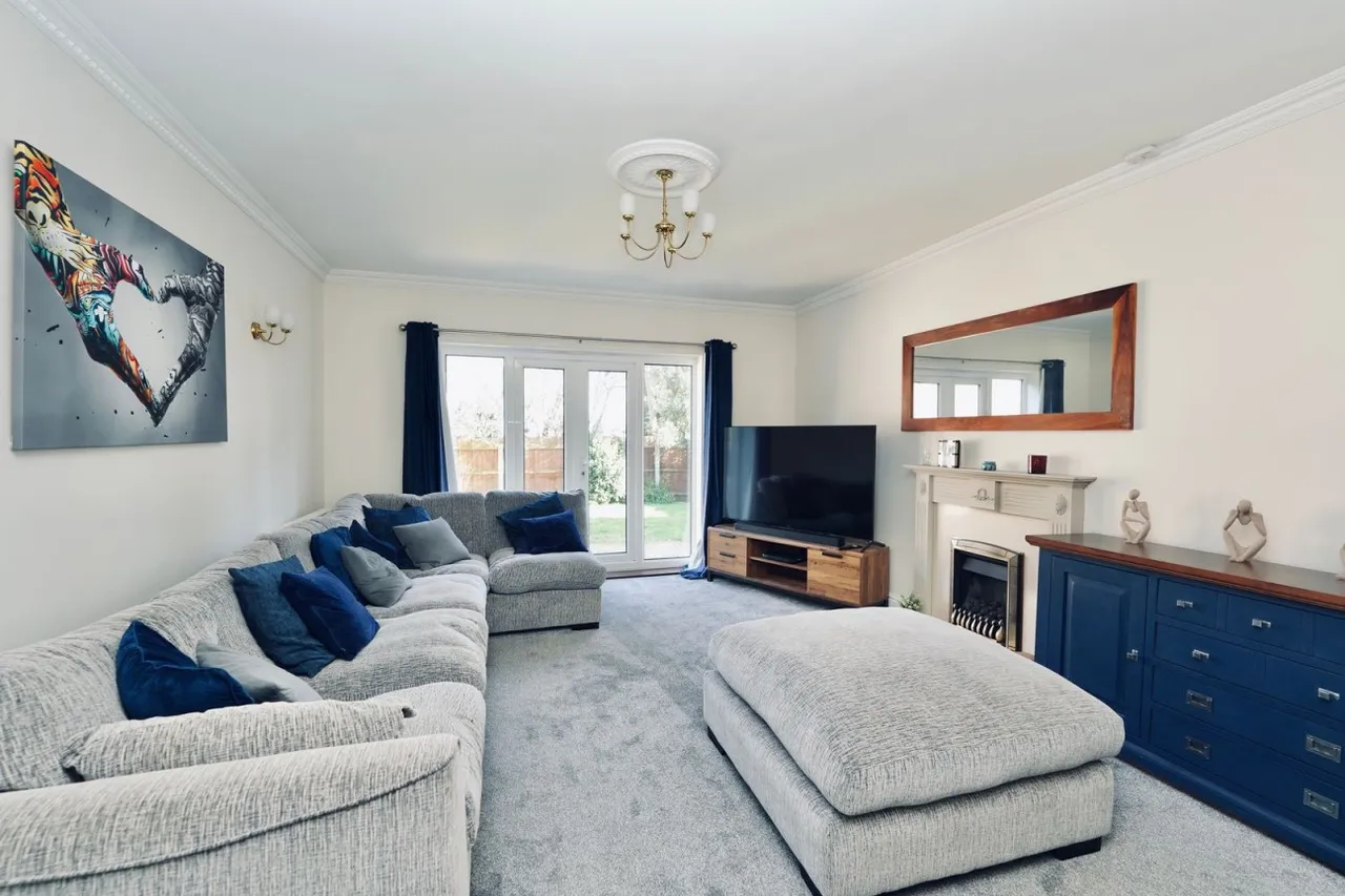 Station Road, Warboys, PE28, photo 3