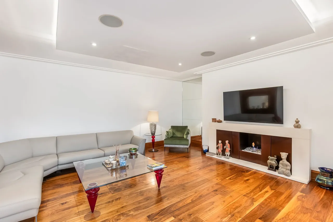 49 The Bishops Avenue, N2, photo 8