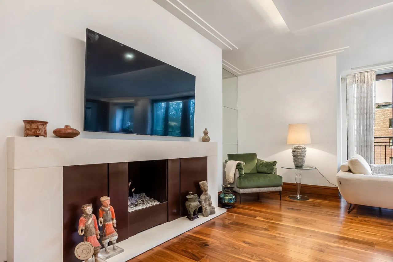 49 The Bishops Avenue, N2, photo 6