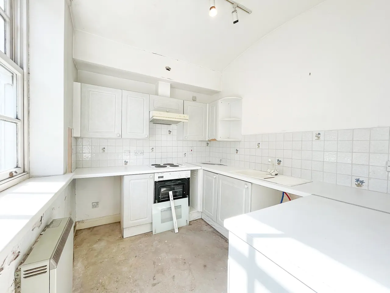 Springbank Court, Woodley, SK6, photo 4