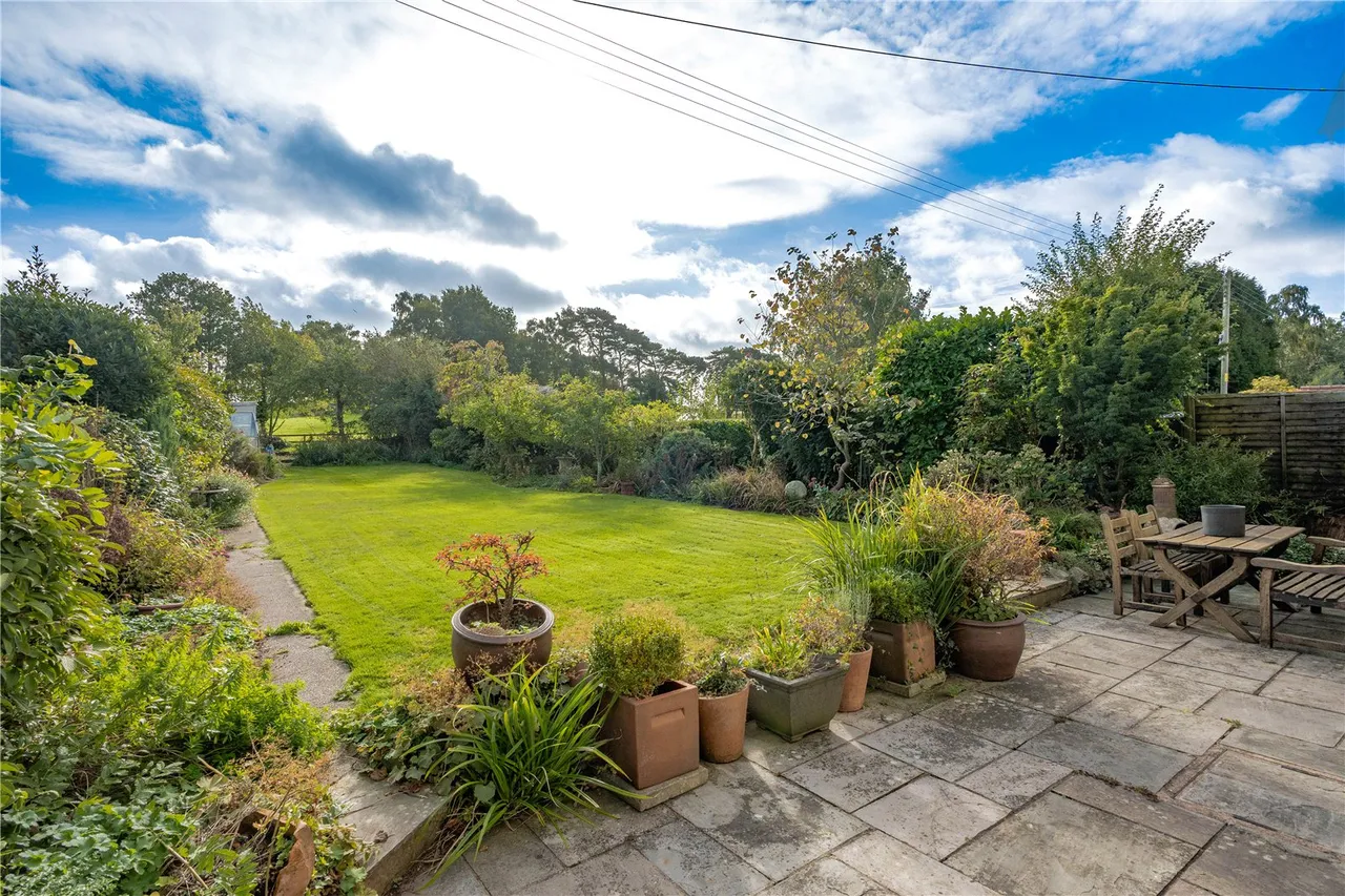 Birmingham Road, Lydiate Ash, B61, photo 25