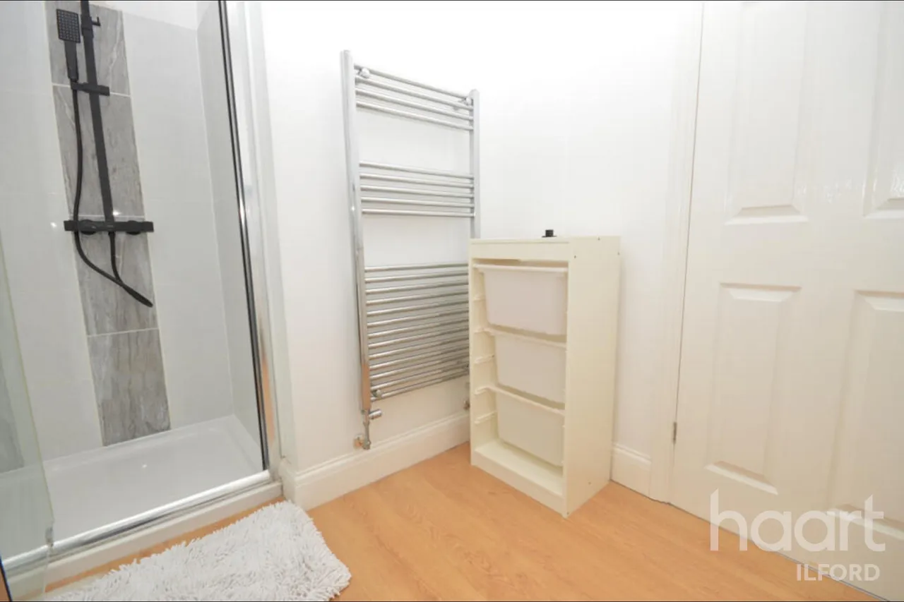 Belvedere Avenue, IG5, photo 4