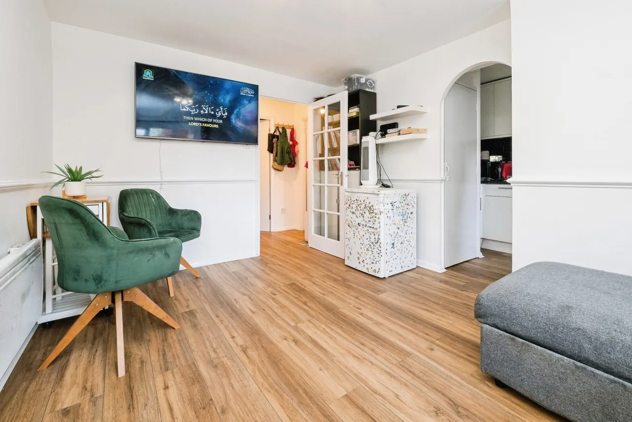 Linnet Way, Purfleet-on-Thames, RM19, photo 3