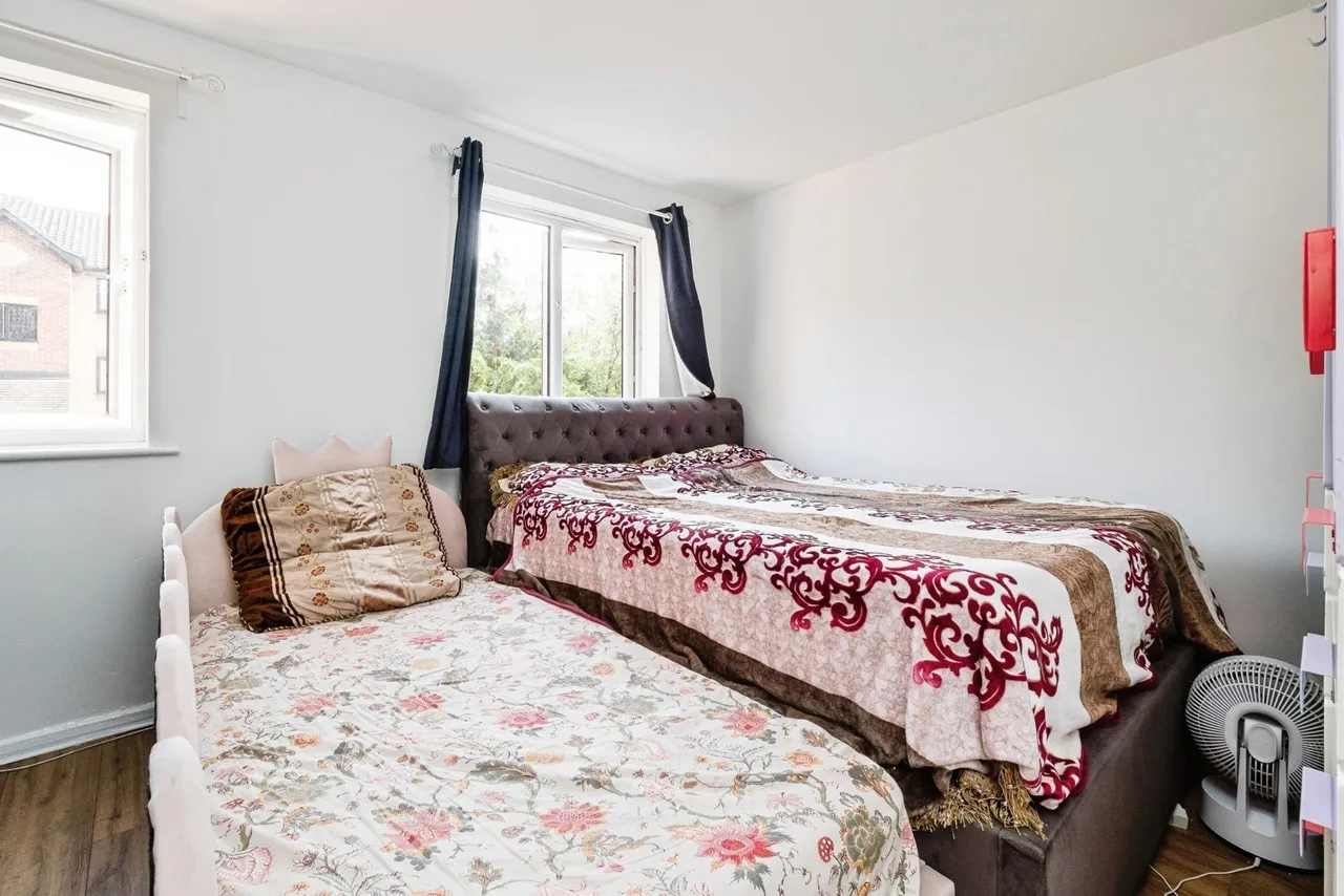 Linnet Way, Purfleet-on-Thames, RM19, photo 11