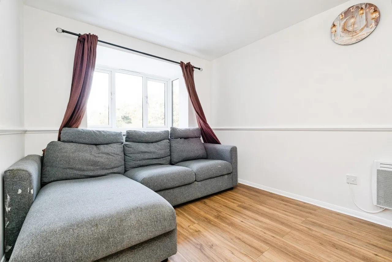 Linnet Way, Purfleet-on-Thames, RM19, photo 13
