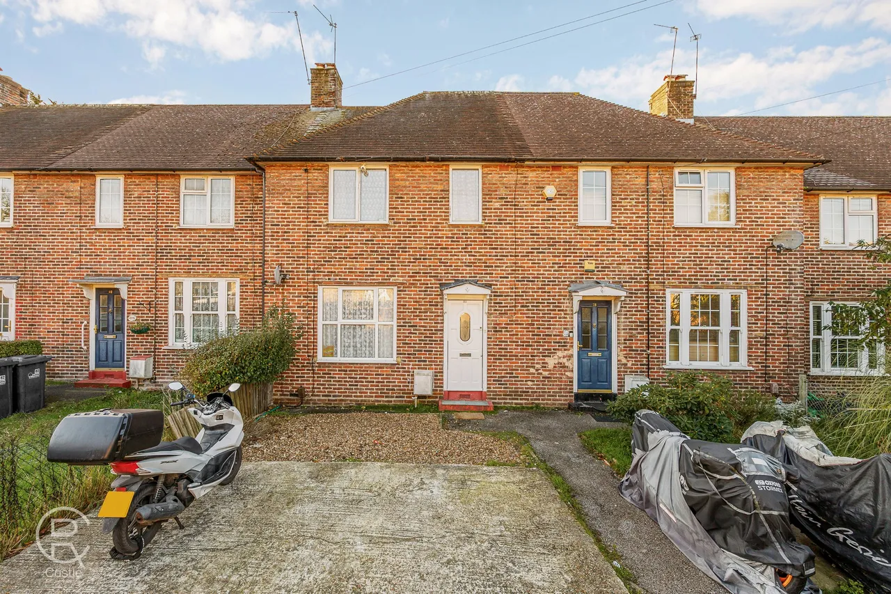 2 bed house for sale — Harp Road, Hanwell, London, W7 1JF