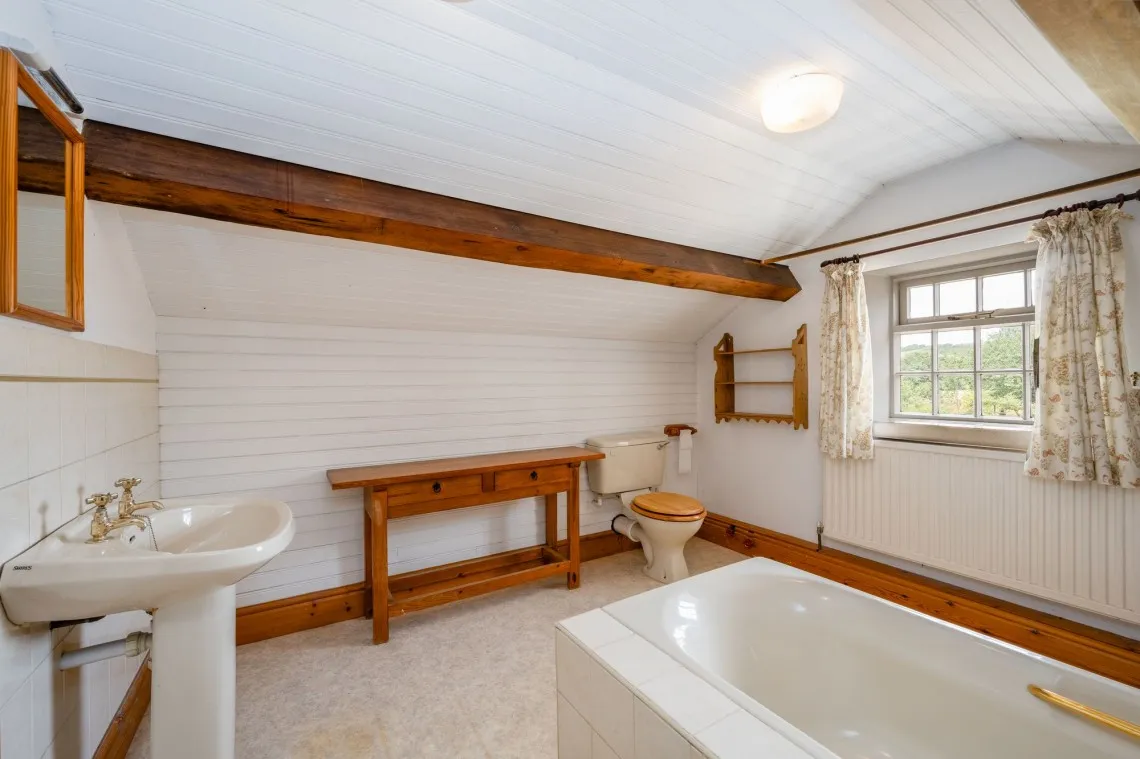 Lees Lane, Dalton, WN8, photo 33