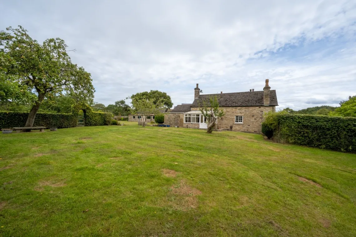 Lees Lane, Dalton, WN8, photo 34