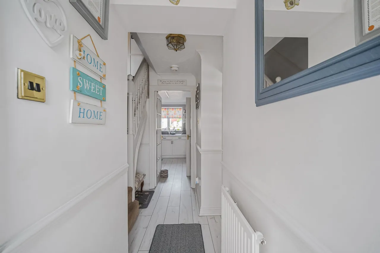 Maes Ty Gwyn, Llangennech, Llanelli, SA14 8XY, photo 4