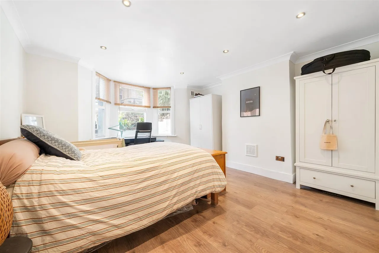 Camden Hill Road, SE19, photo 9