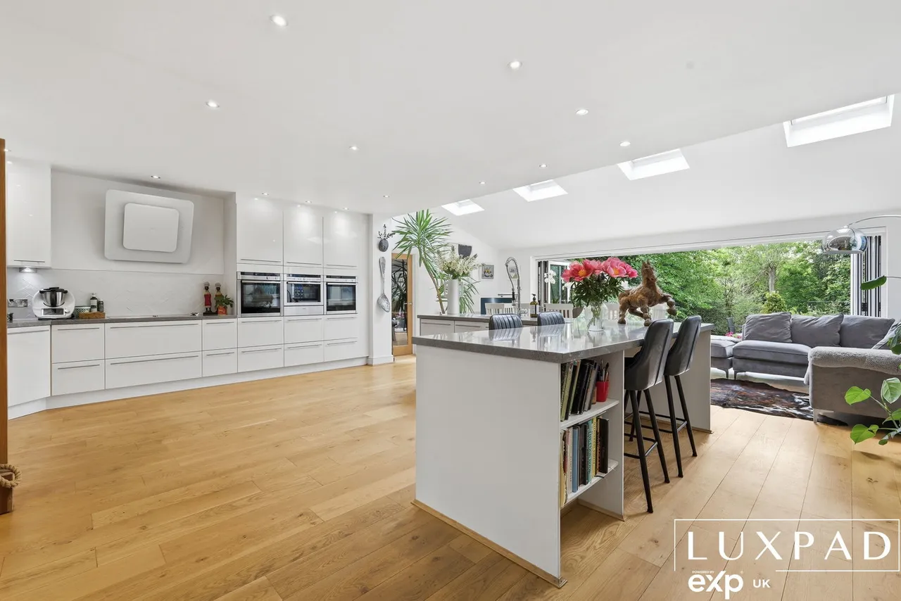 6 Cranfield Park, Burstall, IP8 3DT, photo 9