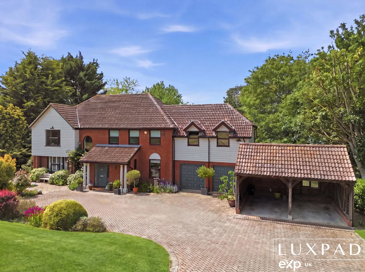 4 bed house for sale — 6 Cranfield Park, Burstall, IP8 3DT