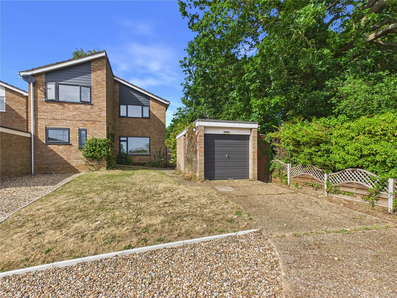 3 bed house for sale, Mill View Close, Woodbridge, IP12