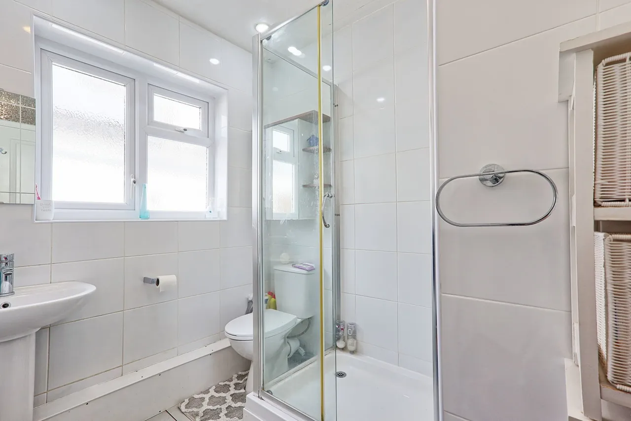 Leigh Heights, Hadleigh, Benfleet, Essex, SS7, photo 12