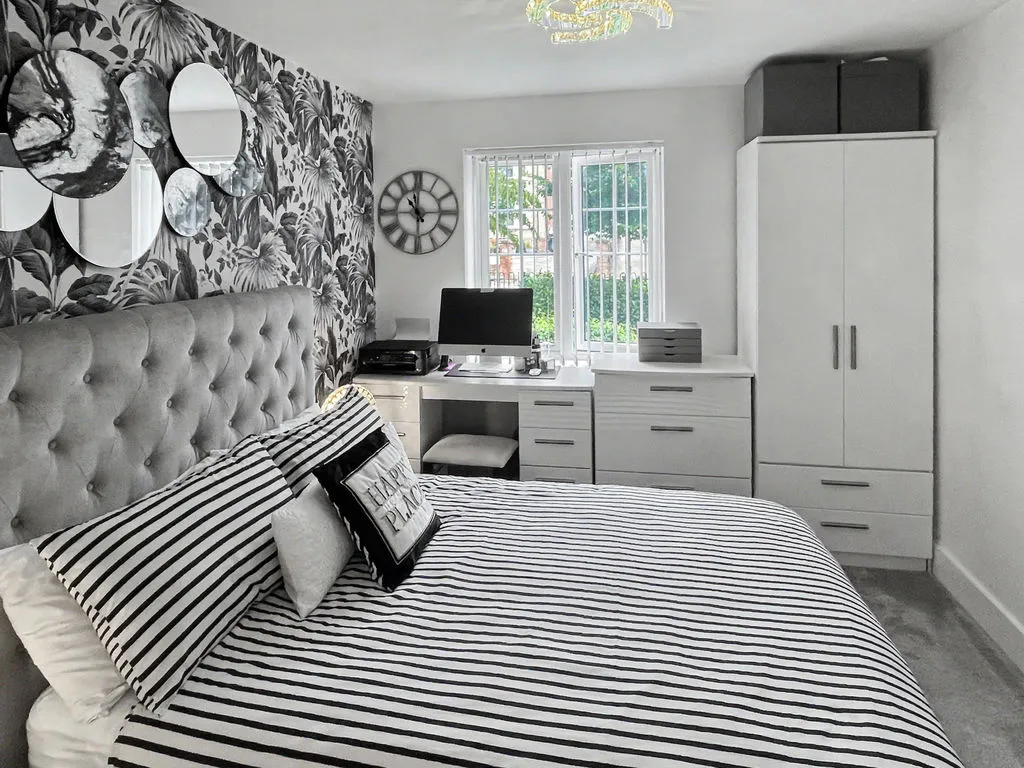 West Wycombe Road, High Wycombe HP12 3AW, photo 7