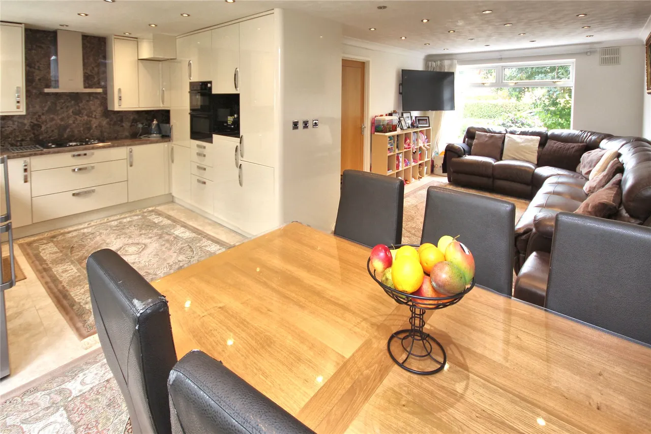 Honeypots Road, Mayford, GU22, photo 4