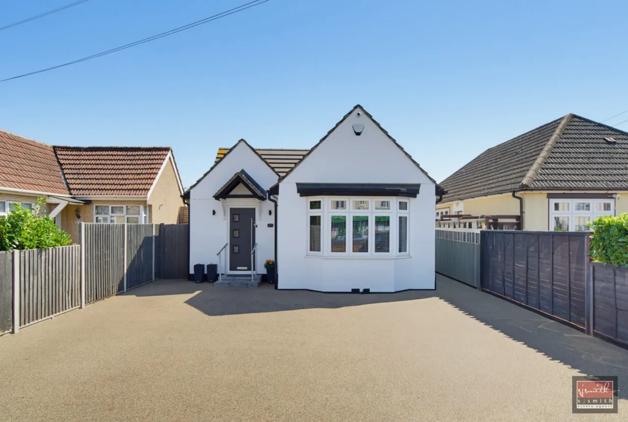 Feltham Road, Ashford, photo 13