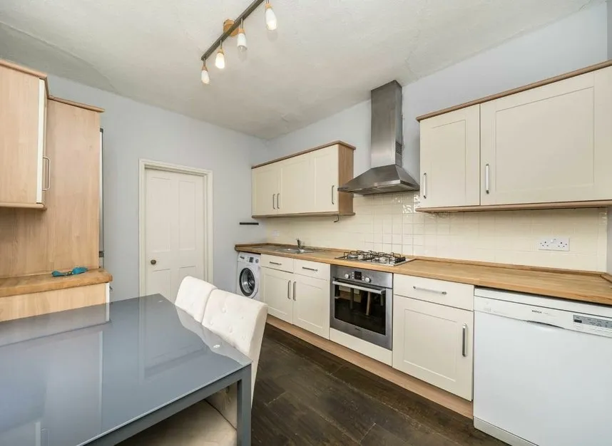 Castle Road, Isleworth, TW7, photo 4