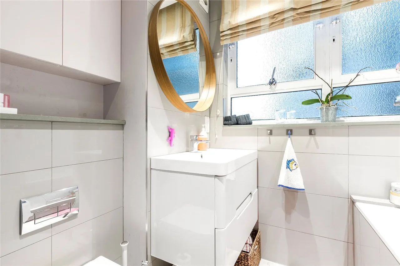 Castlecombe Drive, London, SW19, photo 6