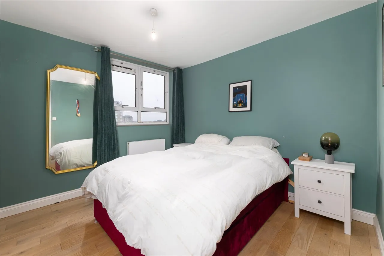 Castlecombe Drive, London, SW19, photo 5