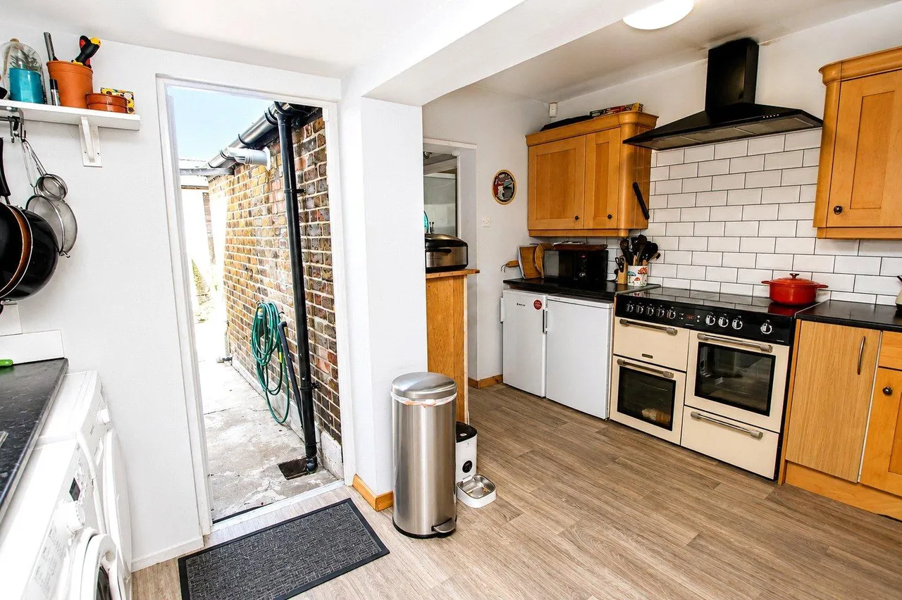 Howarth Road, Abbey Wood, SE2, photo 11