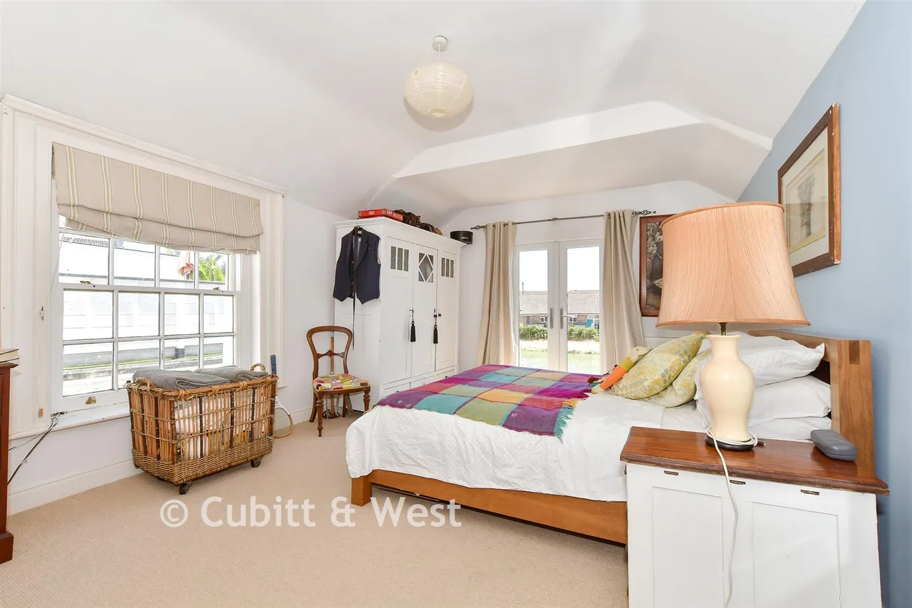 River Road, Arundel, BN18, photo 13