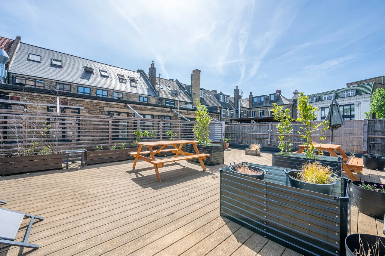 Flat 2, 400-402 Brixton Road, London, photo 10